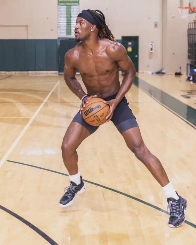 缺席的这段 缺席的这段