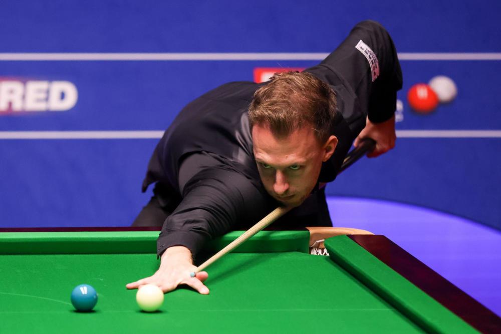 男双项目更 男双项目更