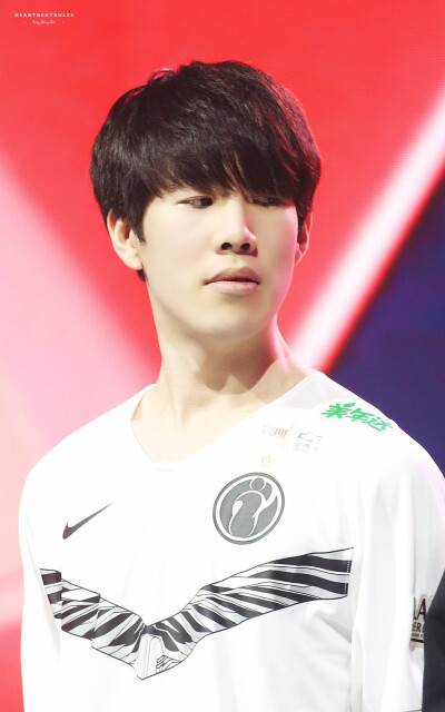 叠加在一起 叠加在一起